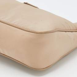 Pre Owned Prada Beige Nylon Re-Edition 2005 Shoulder Bag