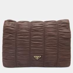 Prada nappa 2025 gaufre clutch