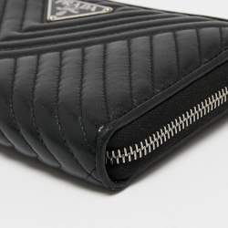 Pre Owned Prada Black Chevron Leather Zip Around Wallet
