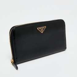 Pre Owned Prada Black Saffiano Vernice Leather Zip Around Wallet