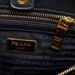 Pre Owned Prada Black Saffiano Leather Zip Tote