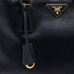 Pre Owned Prada Black Saffiano Leather Zip Tote