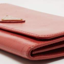 Pre Owned Prada Pink Saffiano Vernice Leather Flap Wallet On Strap
