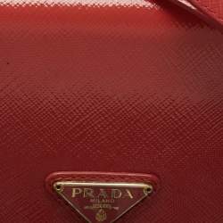 Pre Owned Prada Pink Saffiano Vernice Leather Flap Wallet On Strap