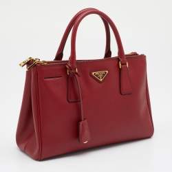 Pre Owned Prada Red Saffiano Leather Small Double Zip Tote