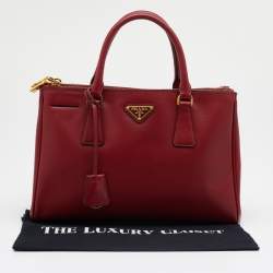 Pre Owned Prada Red Saffiano Leather Small Double Zip Tote