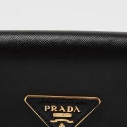 Pre Owned Prada Black Saffiano Triangle Logo Continental Flap Wallet
