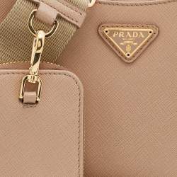 Pre Owned Prada Beige Saffiano Lux Re-Edition 2005 Shoulder Bag
