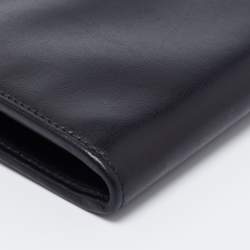 Pre Owned Prada Black Calf Leather Zip Around Wallet