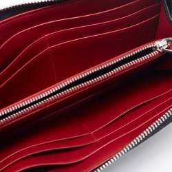 Pre Owned Prada Black Calf Leather Zip Around Wallet