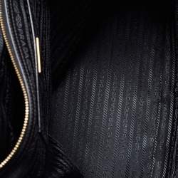 Pre Owned Prada Black Saffiano Leather Gardener's Tote