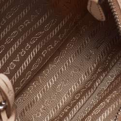 Pre Owned Prada Beige Nylon Re-Edition 2005 Shoulder Bag