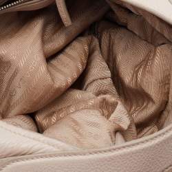 مملوكة مسبقًا Prada Pale Pink Vitello Daino Leather Hobo