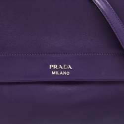 Pre Owned Prada Purple City Leather Turnlock Top Handle Bag