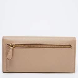 Pre Owned Prada Beige Saffiano Lux Leather Flap Continental Wallet