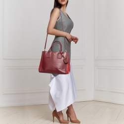 Pre Owned Prada Burgundy/Red Saffiano Leather Medium Double Zip Tote