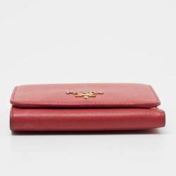 Pre Owned Prada Pink Saffiano Leather Trifold Wallet