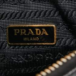 Pre Owned Prada Black Saffiano Lux Leather Re-Edition 2005 Shoulder Bag
