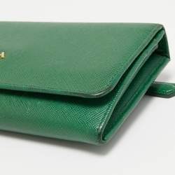 Pre Owned Prada Green Saffiano Lux Leather Logo Flap Continental Wallet