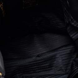 Pre Owned Prada Black Vitello Diano Leather Side Zip Shopper Tote