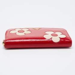 Pre Owned Prada Red Saffiano Patent Leather Zip Around Wallet 