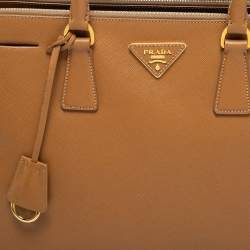 Pre Owned Prada Brown Saffiano Lux Leather Medium Galleria Double Zip Tote