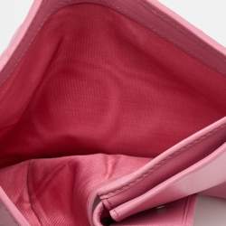 مملوكة مسبقًا Prada Pink Quilted Leather Logo Embellished Bifold Wallet