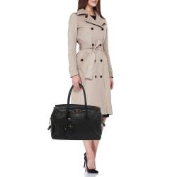 Pre Owned Prada Black Vitello Daino Leather Top Zip Tote