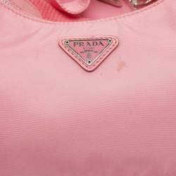 Pre Owned Prada Pink Nylon and Leather Re-Edition 2005 Shoulder Bag