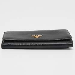 Pre Owned Prada Black Saffiano Leather Continental Wallet