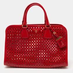 Leather clutch bag Prada Red in Leather - 36002597