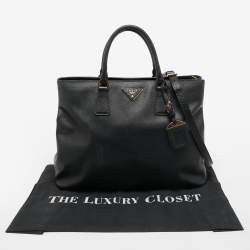 Pre Owned Prada Black Saffiano Lux Leather Medium Galleria Zip Tote