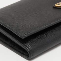 Pre Owned Prada Black Saffiano Metal Leather Logo Flap Continental Wallet