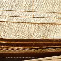 مملوكة مسبقًا Prada Gold Saffiano Metal Leather Logo Flap Continental Wallet