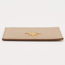 مملوكة مسبقًا Prada Beige Saffiano Metal Leather Card Holder