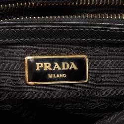 Pre Owned Prada Black Saffiano Lux Leather Medium Galleria Zip Tote