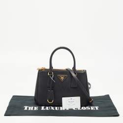 Pre Owned Prada Black Saffiano Lux Leather Small Double Zip Tote