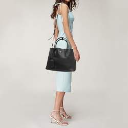 Pre Owned Prada Black Saffiano Cuir Leather Medium Double Handle Tote