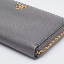 Pre Owned Prada Grey Daino Leather Zip Around Wallet
