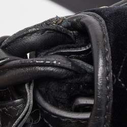 Pre Owned Prada Black Quilted Velvet and Leather Corsaire Shoulder Bag