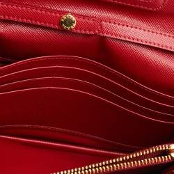 Pre Owned Prada Red Saffiano Leather Flap Crossbody Bag