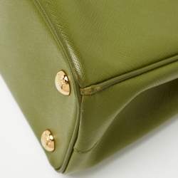 Pre Owned Prada Green Saffiano Lux Leather Small Double Zip Tote