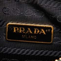 Prada Green Saffiano Leather Re-Edition 2005 Baguette Bag