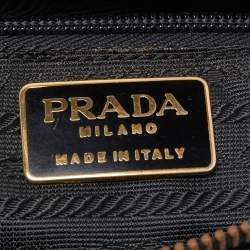 مملوكة مسبقًا Prada Black Quilted Nylon and Leather Logo Flap Chain Bag