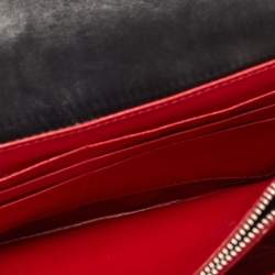 Pre Owned Prada Black Gaufre Leather Lock Crossbody Bag