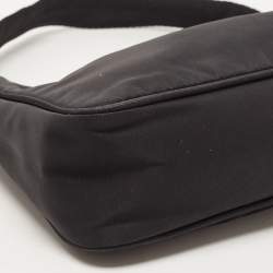 مملوكة مسبقًا Prada Black Nylon Shoulder Bag