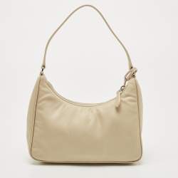 مملوكة مسبقًا Prada Cream Nylon and Leather Re-Edition 2005 Baguette Bag