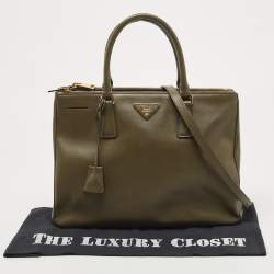 Pre Owned Prada Olive Green Saffiano Leather Medium Double Zip Tote