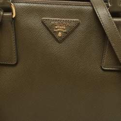 Pre Owned Prada Olive Green Saffiano Leather Medium Double Zip Tote
