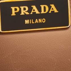 Pre Owned Prada Black Saffiano Lux Leather Pyramid Frame Satchel
